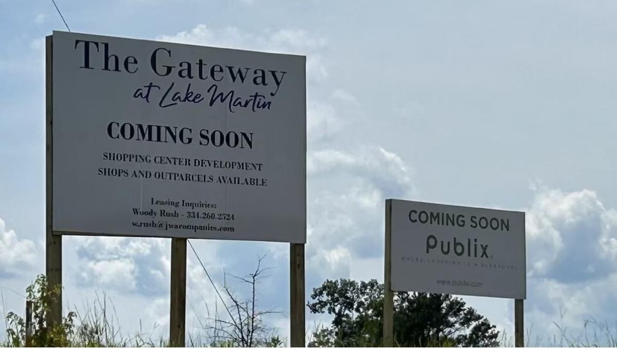 Gateway to Lake Martin Development Signage